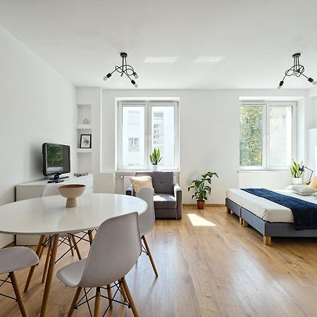 Urbannestgroup - Angorska Przy Stadionie Narodowym Varsóvia Exterior foto